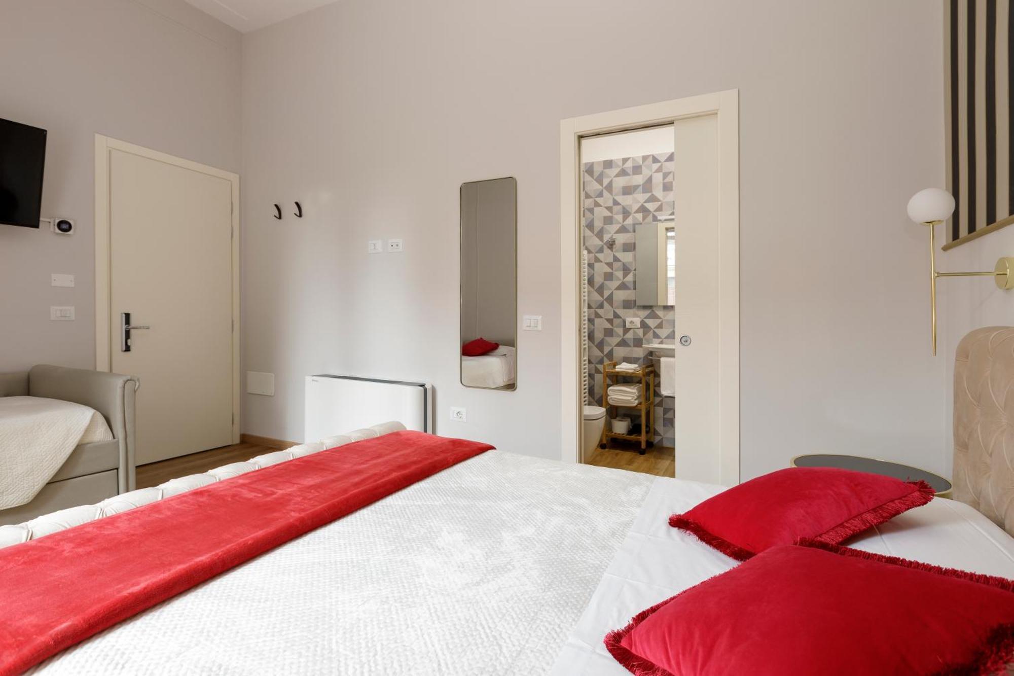 Domus 44 Rooms Verona Esterno foto