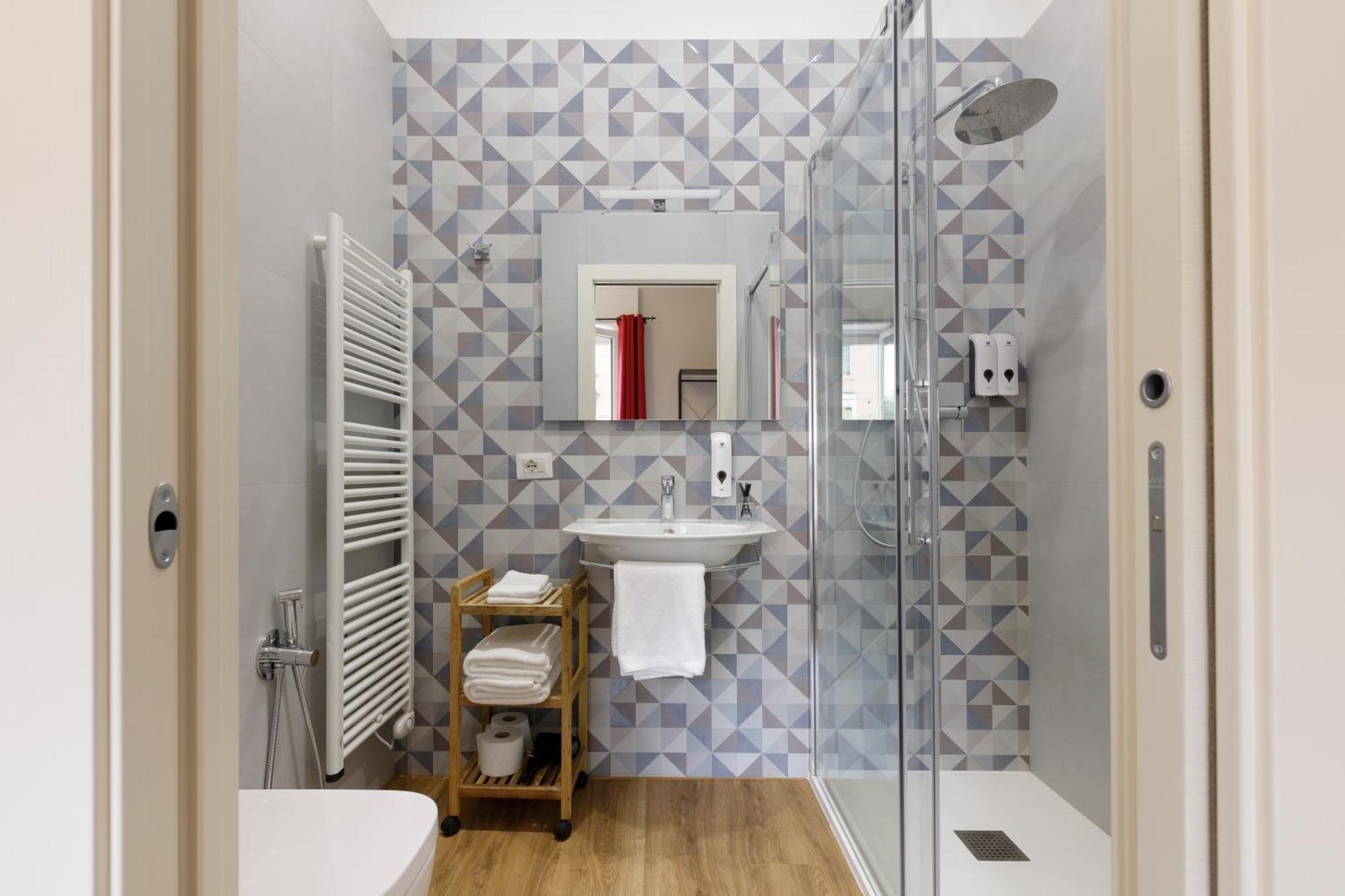 Domus 44 Rooms Verona Esterno foto